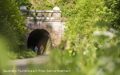 Der Hohenhainer Tunnel vor Freudenberg.