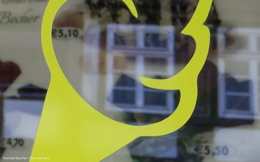 Eiscafé Dolomiti hoch Eiscafé Dolomiti hoch