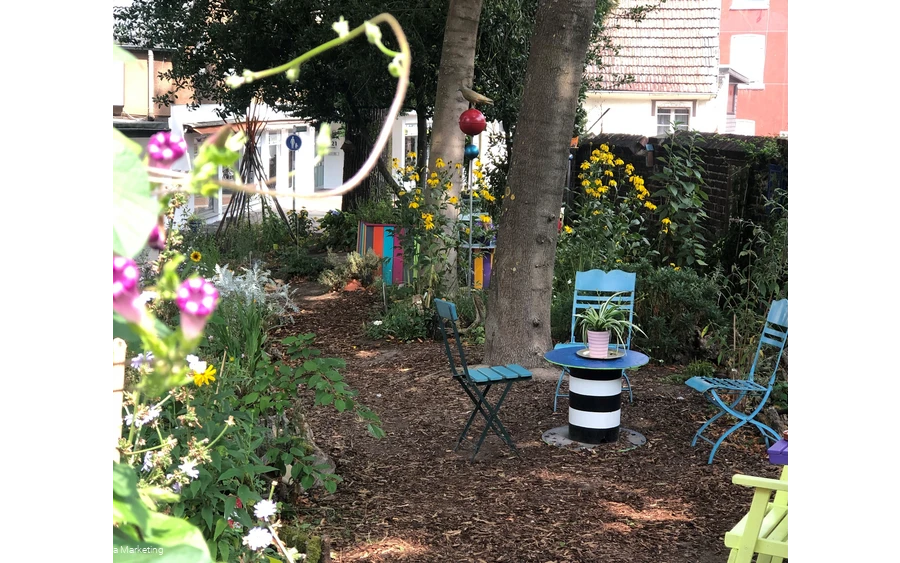 Garten Mille Fiori Guidara 1 CC-BY-SA