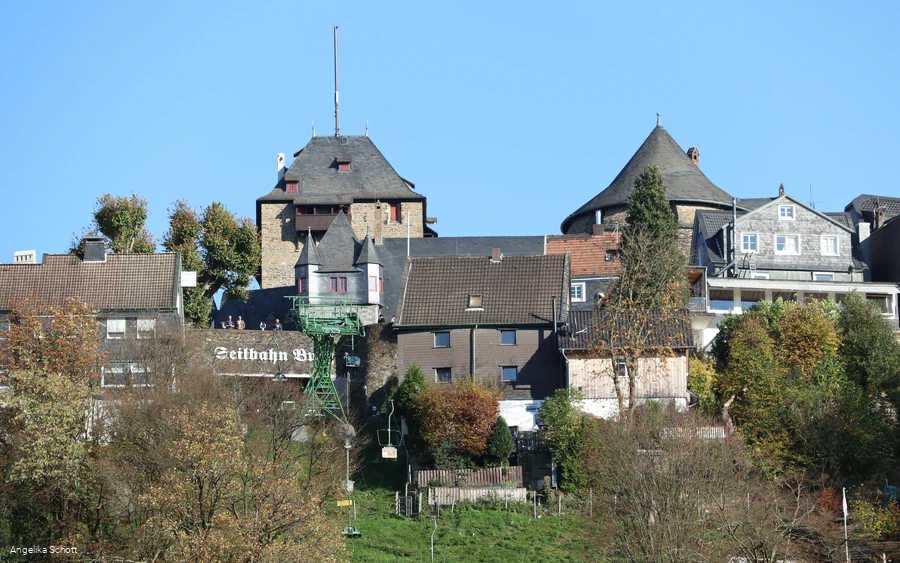 Bergischer Panorama-Radweg, Schloß Burg